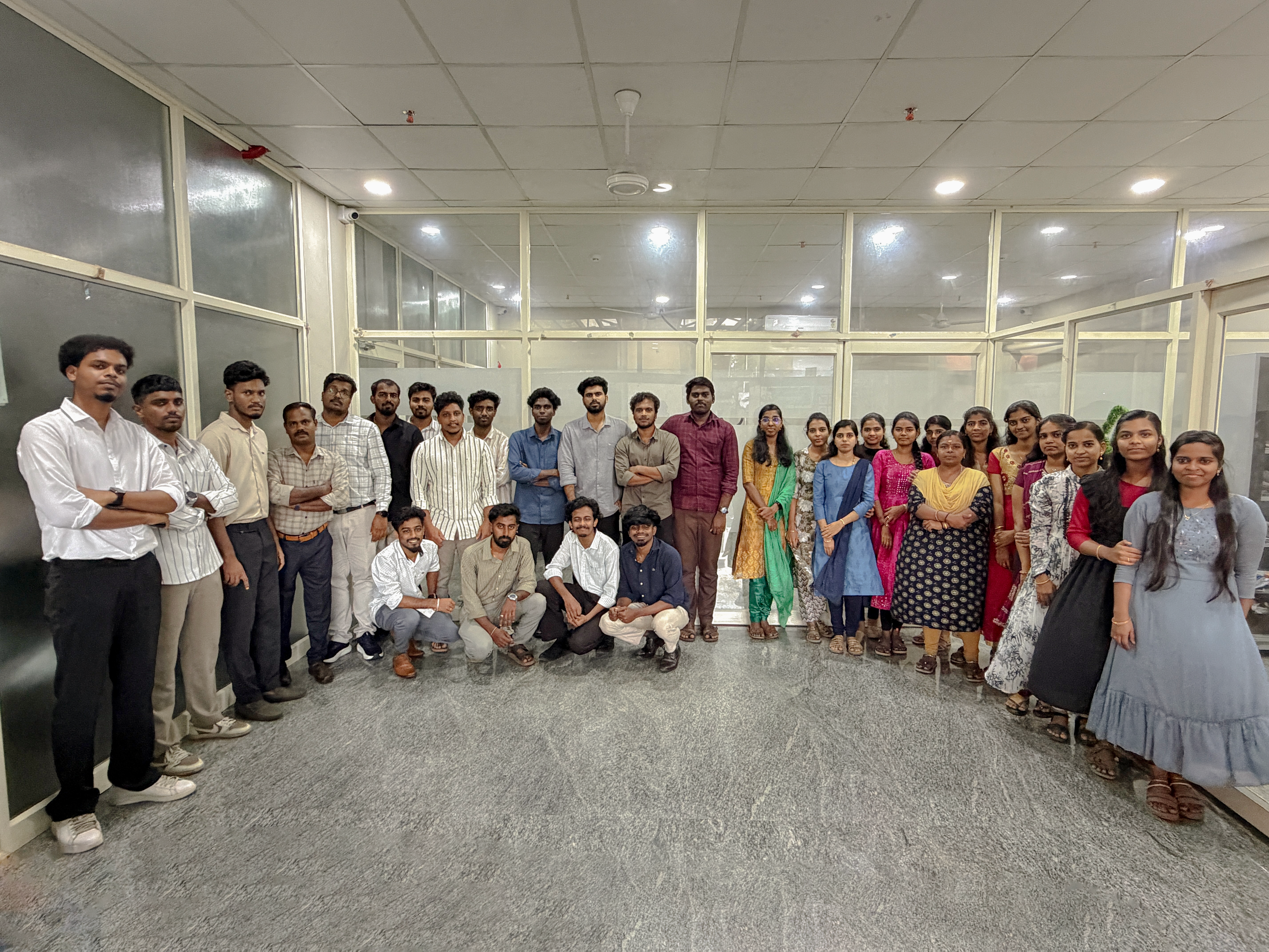 Shadobooks Business Team
